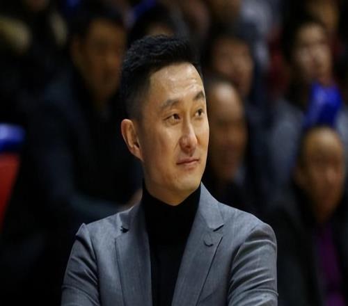 官宣！崔永熙正式加盟广东，放弃追梦NBA，择期与宏远会合