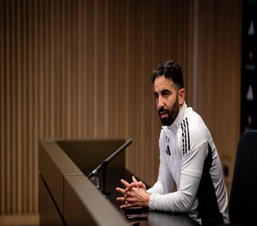 TA：经理变少&主教练变多，英超正在告别“经理时代”