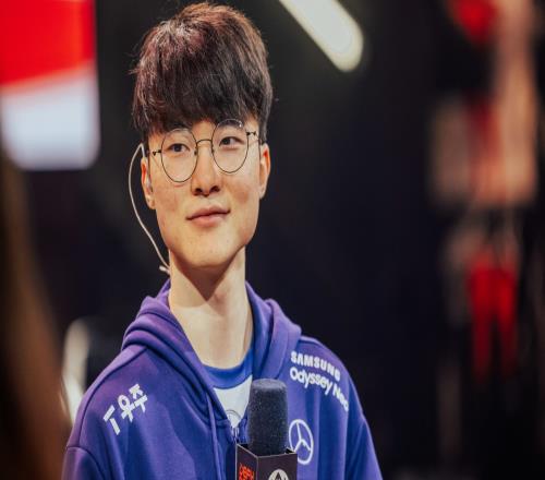 Faker：希望大家能从我身上得到启发我相信现在是我的巅峰期