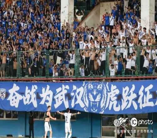三镇队连续两场逆转比分，同时以21客胜河南俱乐部