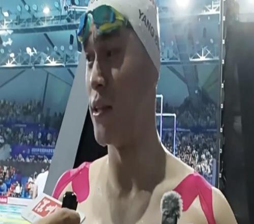 孙杨：老跟新都在一起的画面挺好的，意味中国游泳传承能更好