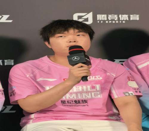 Bin哥这次不骗我们吧Bin明天正常打就能赢淘汰赛打谁都有机会