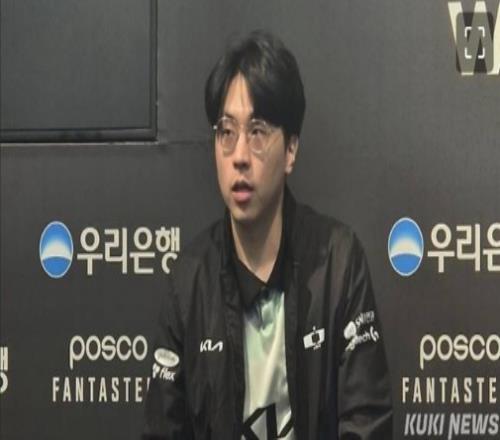 这锅笨鸡背了！DK教练Bengi：选手们打得很好是我BP落后了才输了