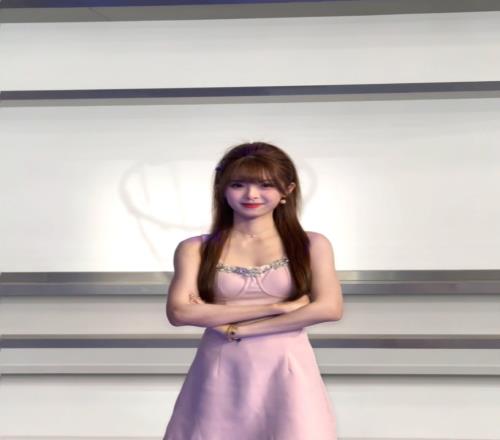 主持泱泱晒照：第一次NBA总决赛接下来让我们在msiewc继续见面吧！