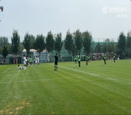 教学赛国安一线队54击败U21队，法比奥、方昊双响张稀哲破门