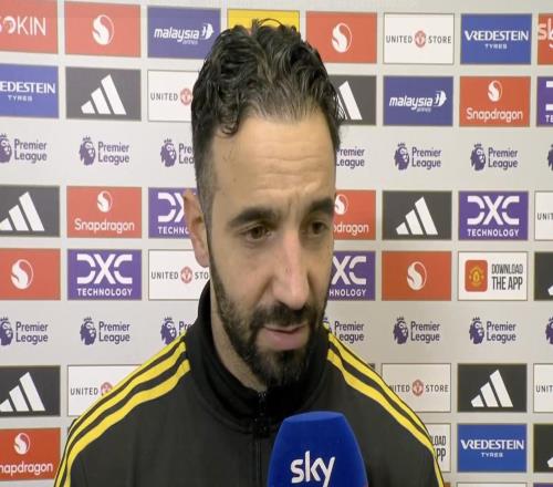 阿莫林：没赢是因为细节没做好，不是因为踢四后卫或三后卫