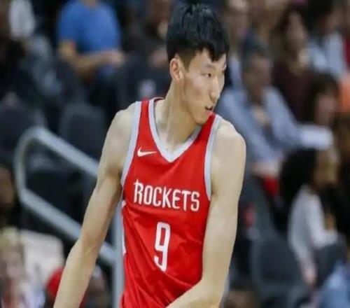 16分4板3帽，杨瀚森征服开拓者，周琦NBA得分榜排名岌岌可危