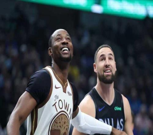 巴特勒报销连锁反应：勇士两战全败库里8三分难阻崩盘急需交易