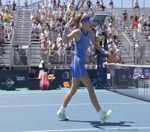 萨芬娜痛批安德烈耶娃：她输球是故意的