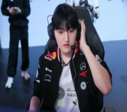 Peyz：还有很多时间，希望一起训练成为优秀的双人组