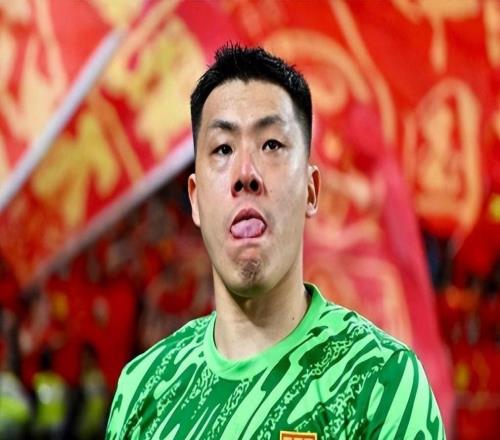 大换血！山东泰山接连清洗4大功勋老将，唯有一人不敢放他离队