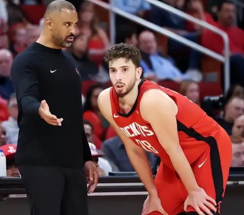 NBA常规赛明天2月6日赛程：火箭PK黄蜂，勇士PK太阳，湖人PK76人