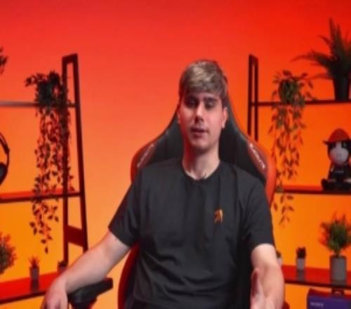 FNC发布打野Razork采访：2025过的挺糟糕希望2026取得伟大成就