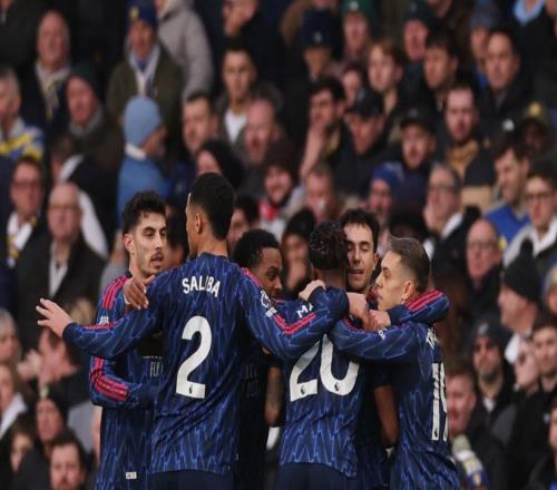 英超惨案诞生：领头羊狂轰4球，稳居第1，曼城被甩开7分