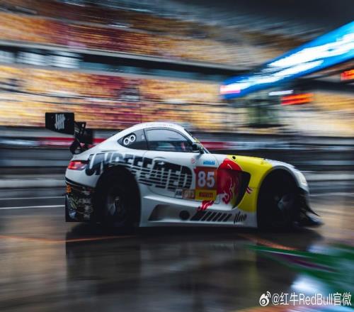 天丝集团红牛品牌携手王一博燃擎2026ChinaGT