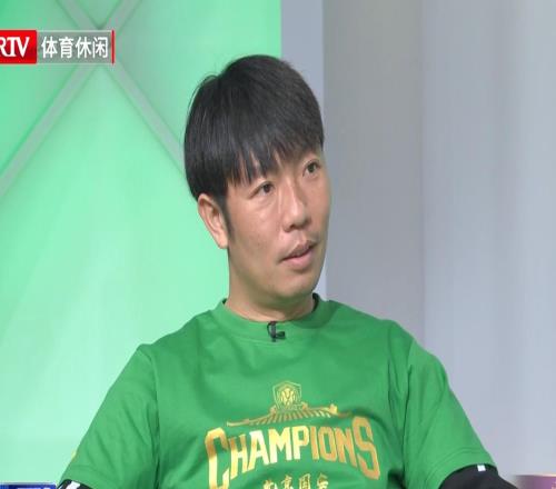 张稀哲：周总一切都是为了球队考虑希望下一个冠军别等太久