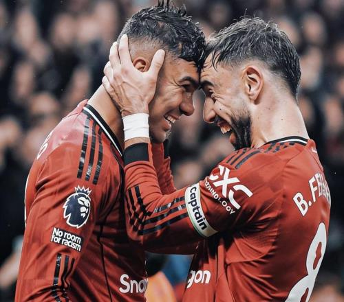 英超：曼联31维拉稳居第3！B费助攻双响破纪录谢什科替补破门