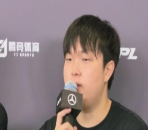 让我弯腰你还不够！Bin：我想怎样就怎样不喜欢弯腰