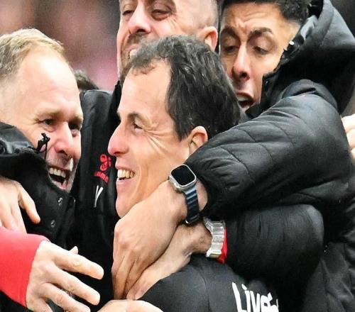 桑德兰主帅：曼城的威胁太多了，拿到一分是一个很好的结果