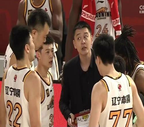 辽宁男篮辟谣，崔永熙请美训练师帮助恢复，曾凡博23日和篮网签约