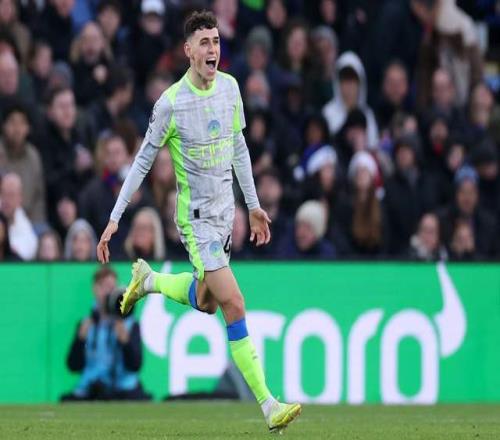 30！哈兰德梅开二度，16战17球反超姆巴佩，曼城豪取5连胜