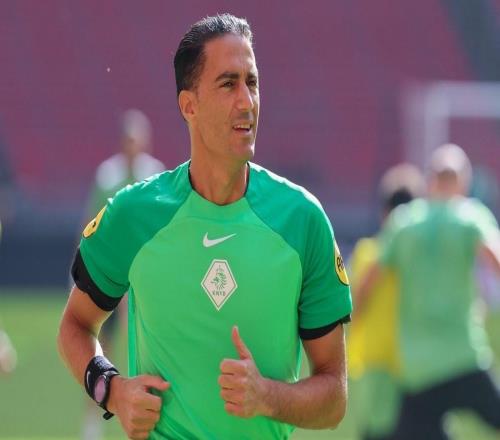 欧冠18决赛首回合马竞vs热刺裁判：荷兰裁判格祖比尤克执法