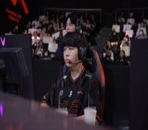 进赫能不超雄了吗Kanavi三局总战绩仅为101218