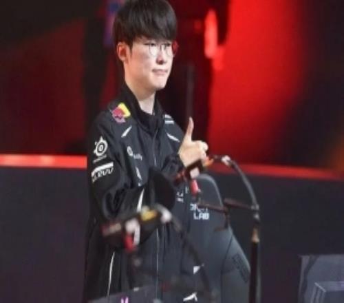 Faker：即使是对手，也希望Gumayusi能展现出好的竞技状态