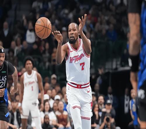 大爆冷！火箭终结4连胜，杜兰特空砍34+7，申京伤退，浓眉轰26+12