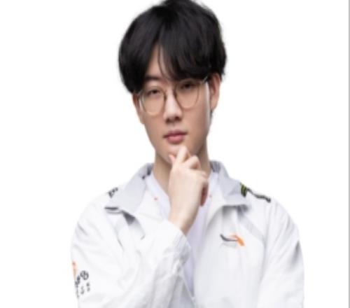 爆料人：BLGELKEDGLeave比较稳大家都在等JKLGalaViper决定