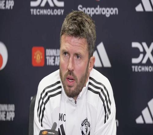 卡里克不排除曼联冬窗压哨签！齐尔克泽决定留队，基本放弃世界杯