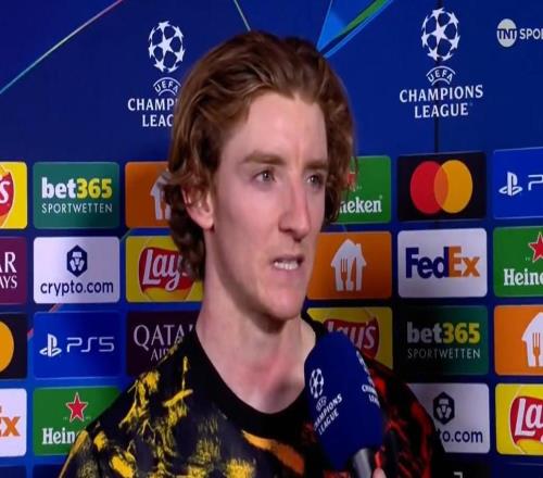 戈登：我们比赛后段丢了太多球，归根结底是心态问题