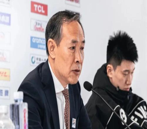 忍无可忍！许利民怒斥：吊儿郎当耍大牌，球迷：疑似指国内这2人