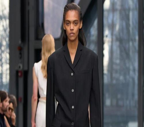 Burton让狗爷SnoopDogg和兔八哥陪你滑雪