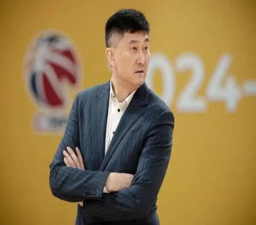 尘埃落定！广东队新赛季12人大名单浮出水面杜锋拥豪阵冲冠