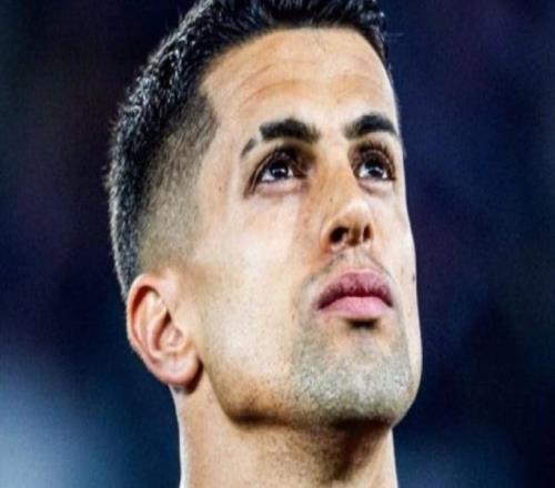 马卡：巴萨正在考虑引进坎塞洛，不过弗里克更想要中后卫