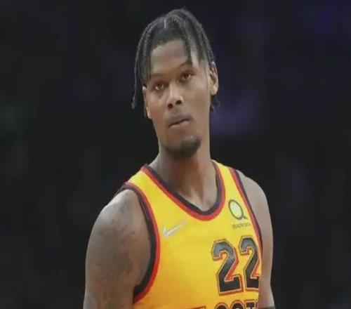 单挑打爆湖人全队！26岁天才签约，正式退出NBA...
