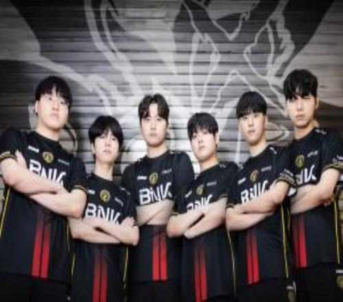 晋级胜者组决赛！BFX将在下周六迎战Gen.G，胜者直通香港总决赛