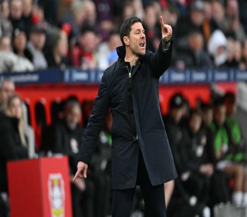 曝皇马更衣室分裂成2派，3轮丢6分，阿隆索失去2大核心信任