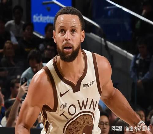 勇士102103快船！巴特勒谈裁判把话挑明，库里赛后表态尽显无奈