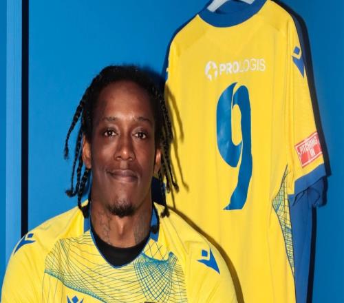 出狱后再就业，前英超“坏小子”兰杰进入青训学院培养年轻人