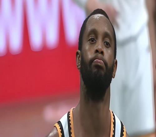 4投0中！CBA超级外援表现令人失望，球迷：杨鸣不要他是对的