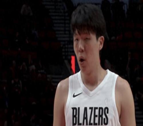 杨瀚森3分0篮板被凯斯勒完爆再次扑街，开拓者负于爵士
