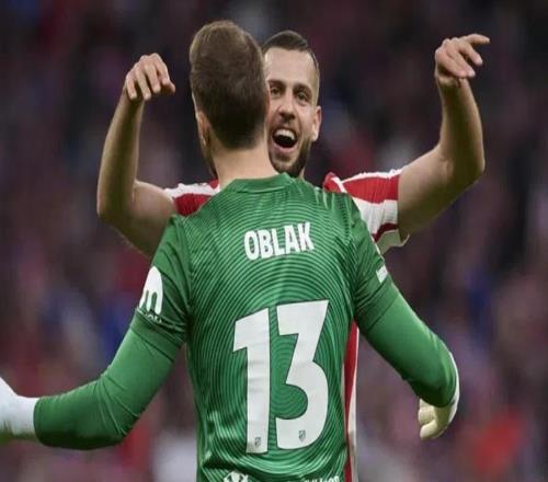 汉茨科：我总要求瑟洛特进2个球，但今晚他进了3个