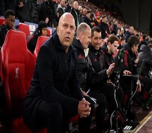 邮报：斯洛特认为去年成就没被尊重红军更衣室有新老两阵营