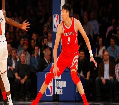 杨毅：周琦在NBA一年100多万，国内两千万+奖金不留也是人之常情