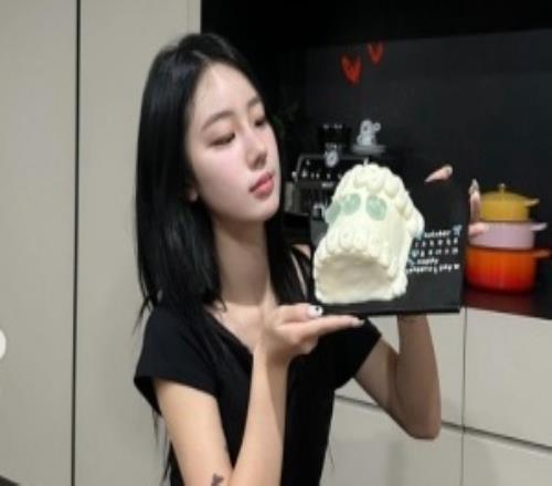 弟弟给你的生日礼物是成为腐乳Peyz姐姐今日生日JDG不敌GAM