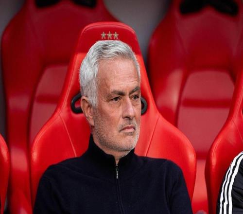 体坛联播切尔西、利物浦均输球，张展硕再刷新个人最好成绩