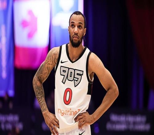 击溃了快船二队！猛龙锋线新星接下来能否得到更多的出场时间