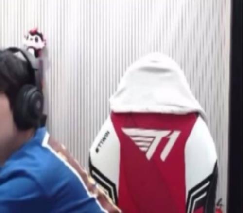 Doran收到中国粉丝送的3万个气球：首先让我查一下飞往中国的航班